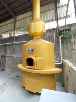 圓型金爐／金色／鐵皮屋下的環保金爐